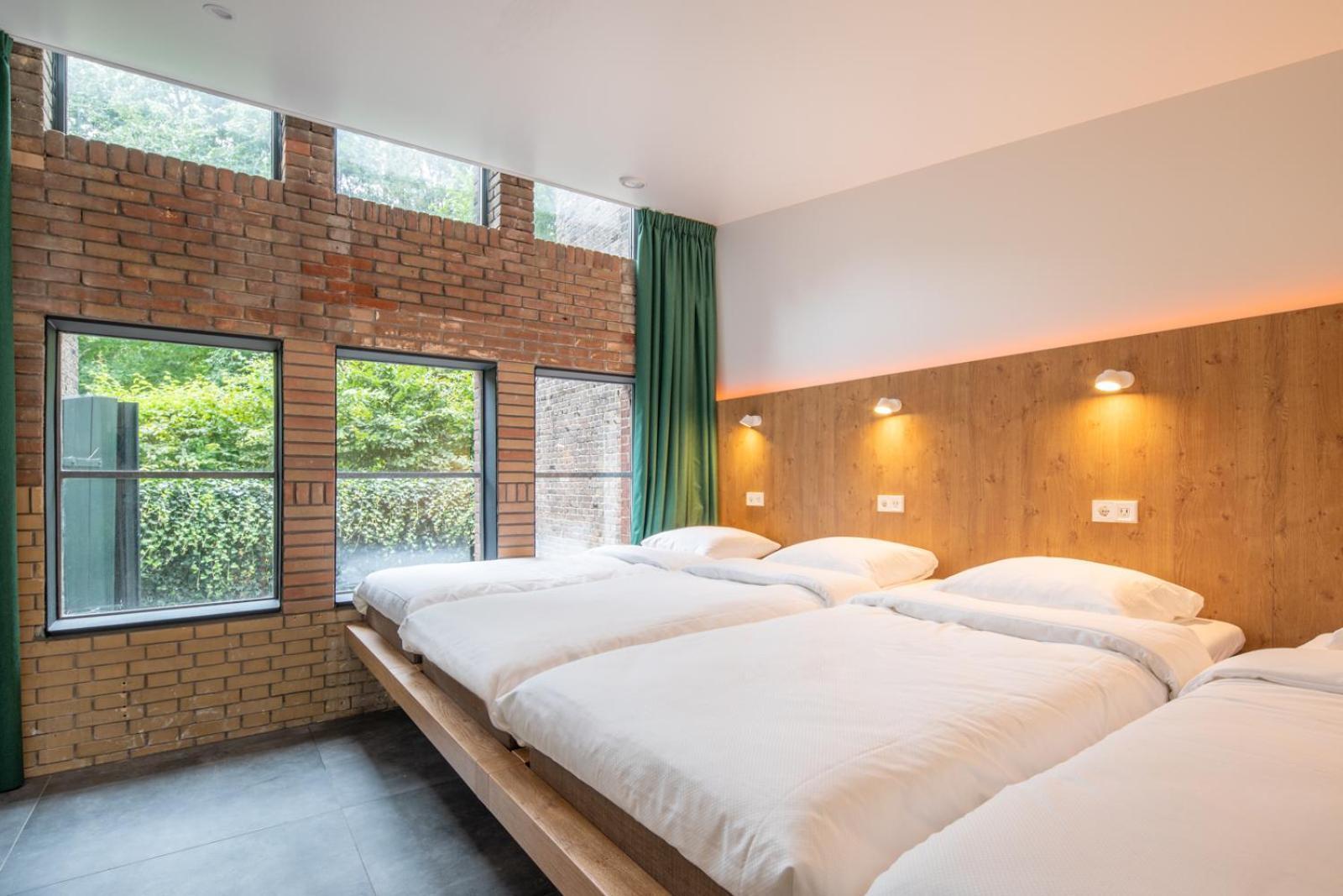 Bunk Hostel Amsterdam Exterior foto